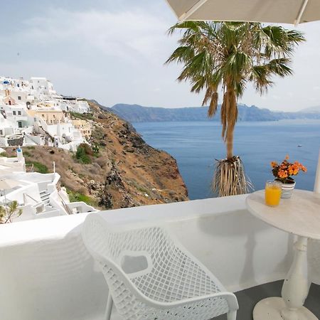 Vogue Suites Oia  Exterior photo