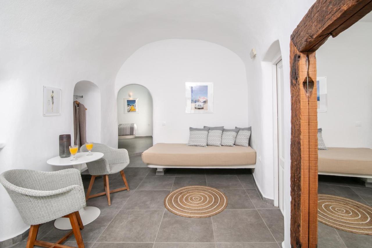 Vogue Suites Oia  Exterior photo