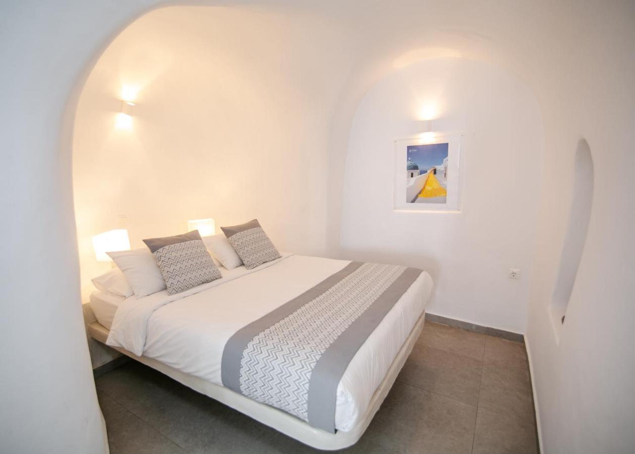 Vogue Suites Oia  Exterior photo