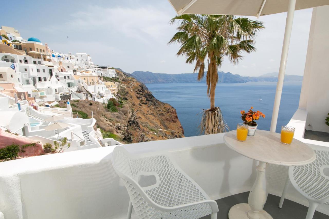 Vogue Suites Oia  Exterior photo