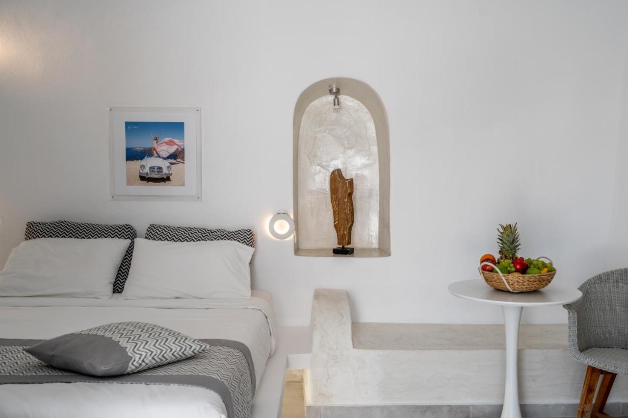 Vogue Suites Oia  Exterior photo